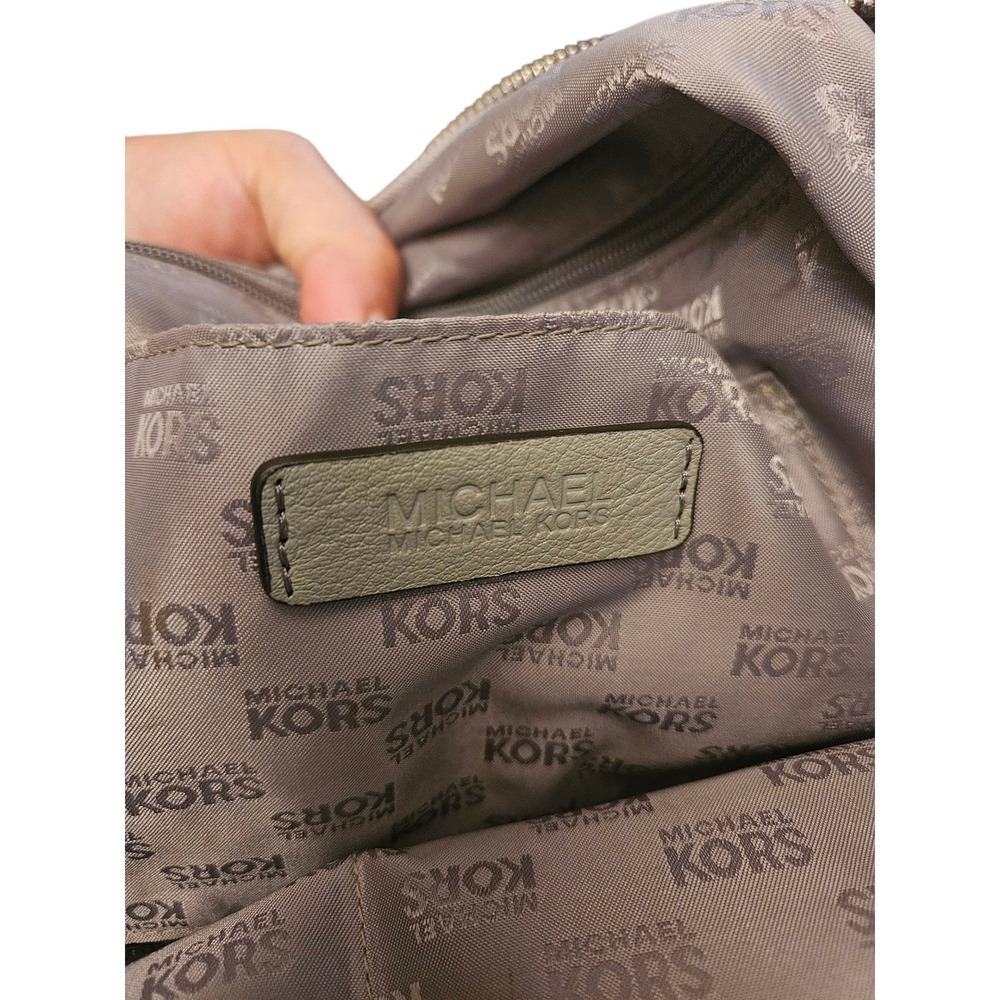 Michael Kors Hamilton Weekender Travel Bag Grey Leather‎ + FREE Bag Charm 🎁 - Picture 7 of 9